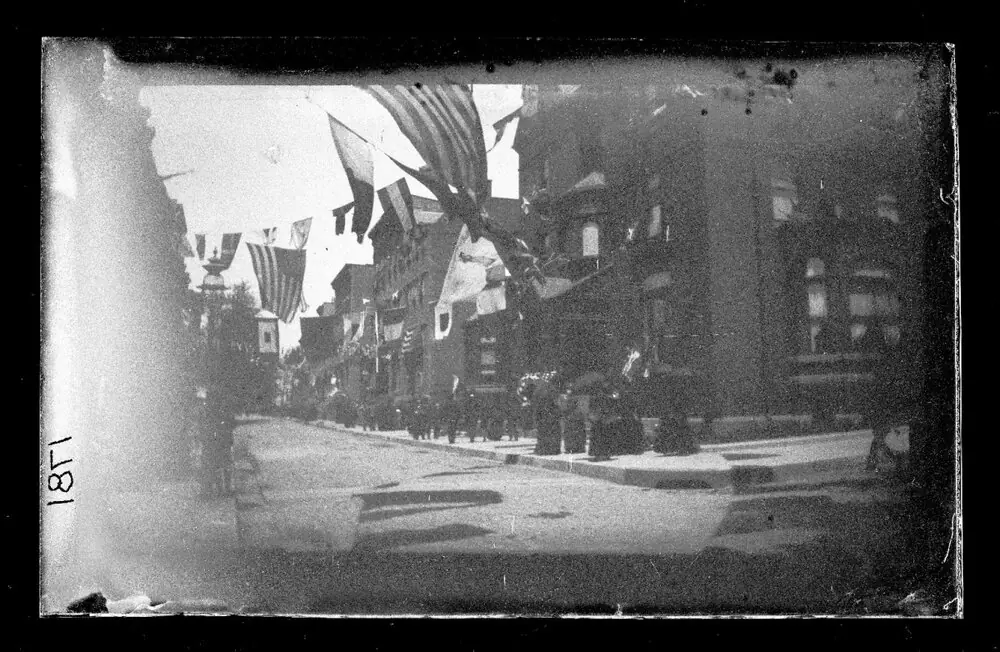 A New York street in the late nineteenth century — the era of the earliest unsolved killings